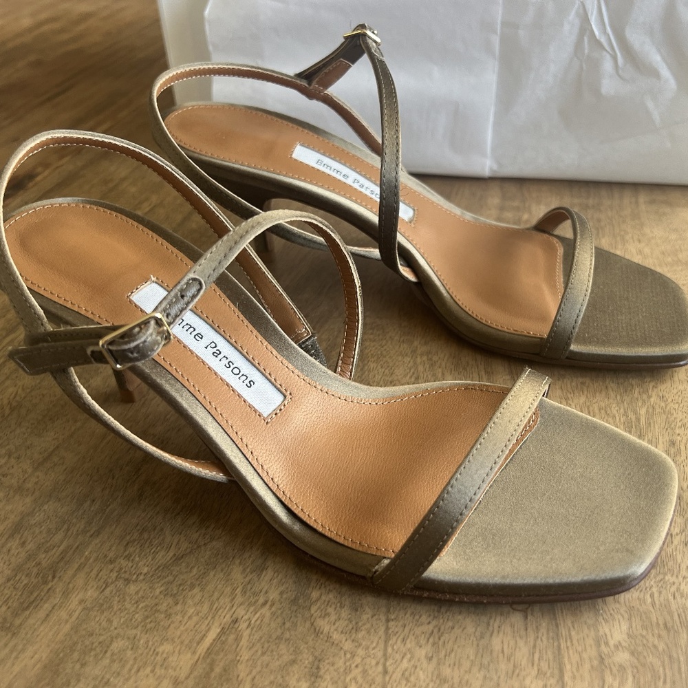 Emme Parsons Hugo kitten heel in Khaki Satin, size 35